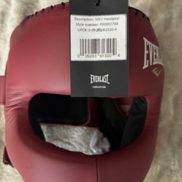 Everlast mx2 head gear and cup protector boxing - Picture 6 of 7